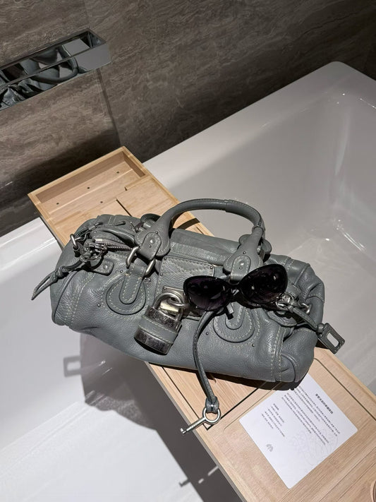 CHANEL ココマーク キャビアスキン ハンドバッグ グレー